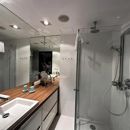 Marine Prywatny Z Widokiem Na Morze דירה