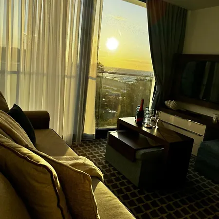 Marine Prywatny Z Widokiem Na Morze קולובז'ג